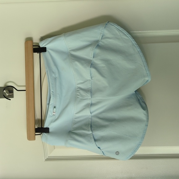 Lululemon Speed Up Short High-Rise 4" Powder Blue 💙 - Size 6 - Picture 7 of 11